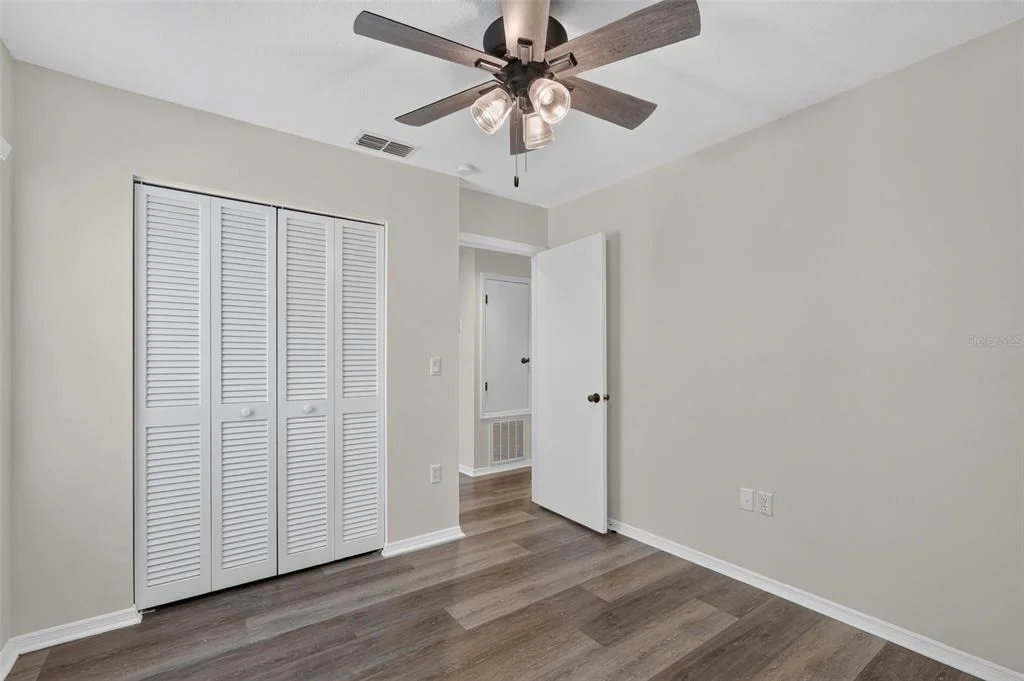 Photo of 6812 ARBOR OAKS DRIVE