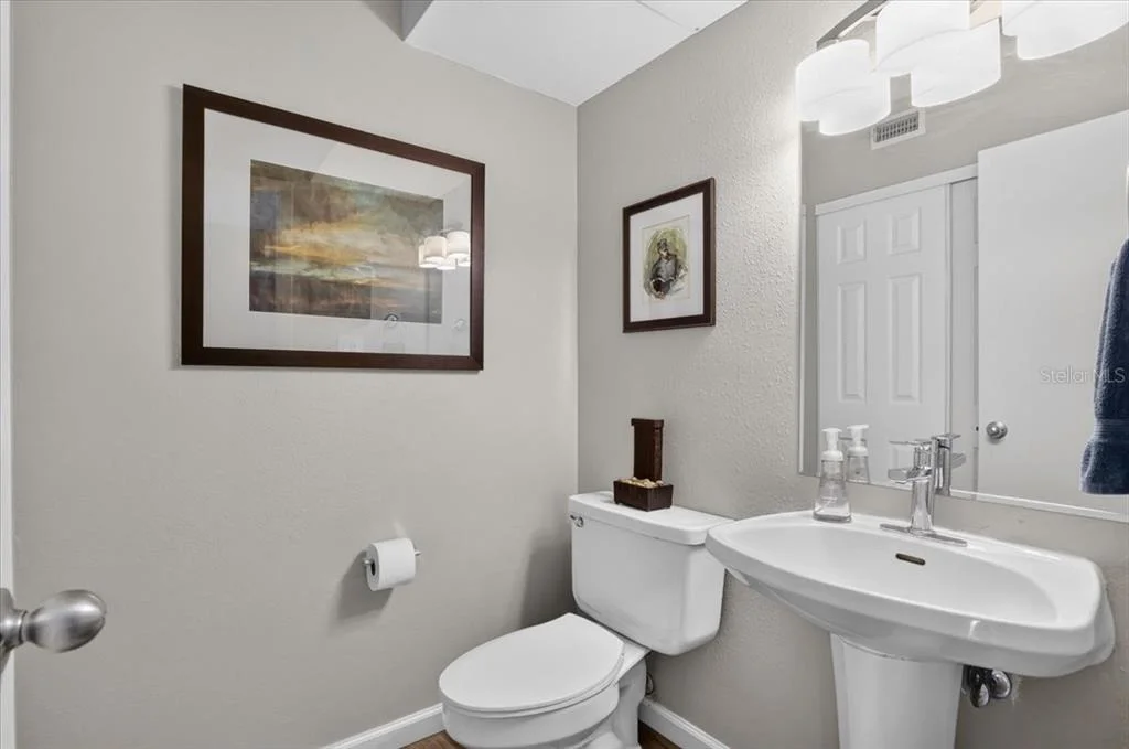 Photo of Unit 310 at 4001 BENEVA ROAD