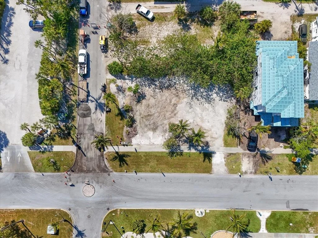 Photo of 720 BROADWAY STREET
