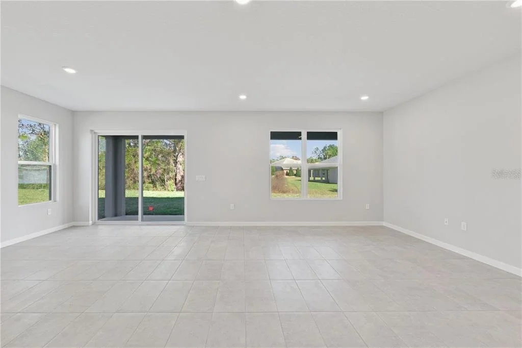 Photo of 84 SPRINGWOOD DRIVE