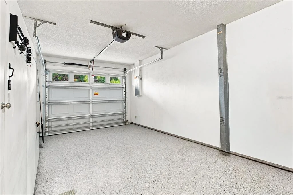 Photo of 864 FRANKLIN CIRCLE