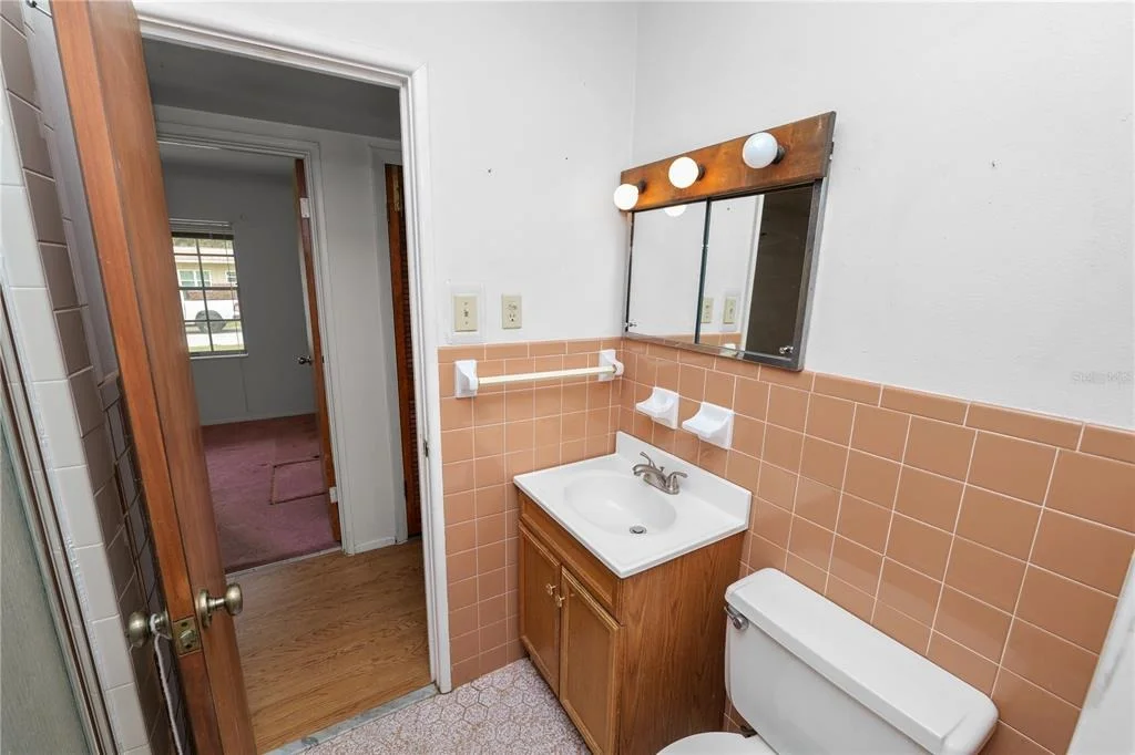 Photo of 760 MANOR DRIVE