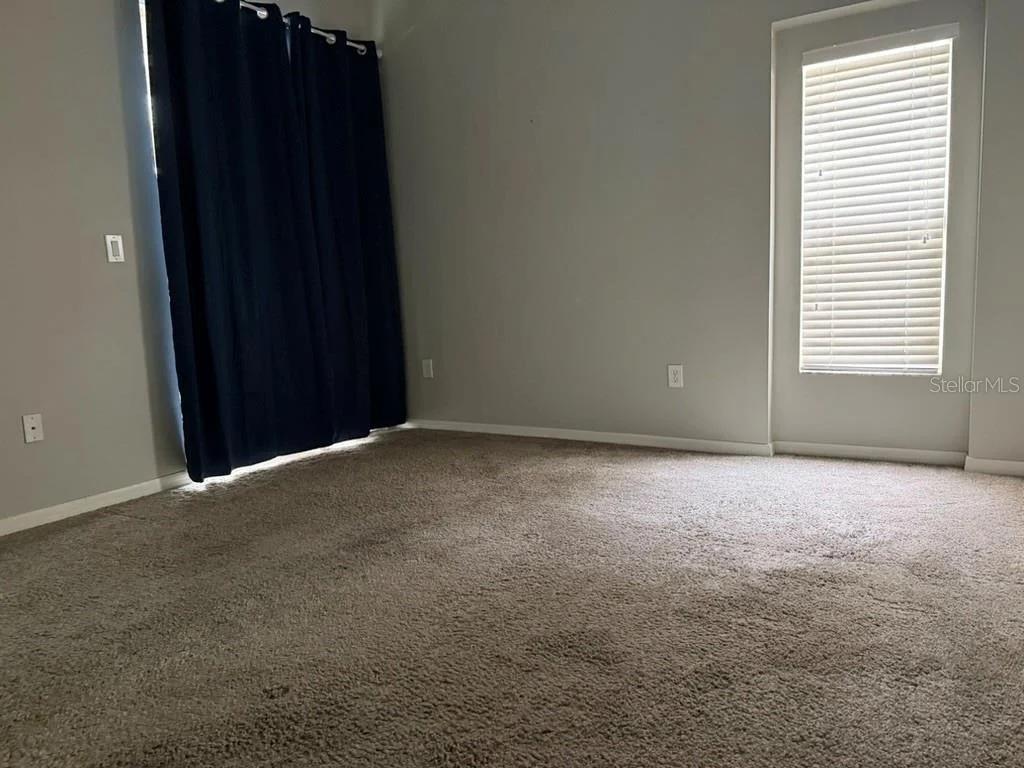 Photo of 13850 ROYSTON BEND
