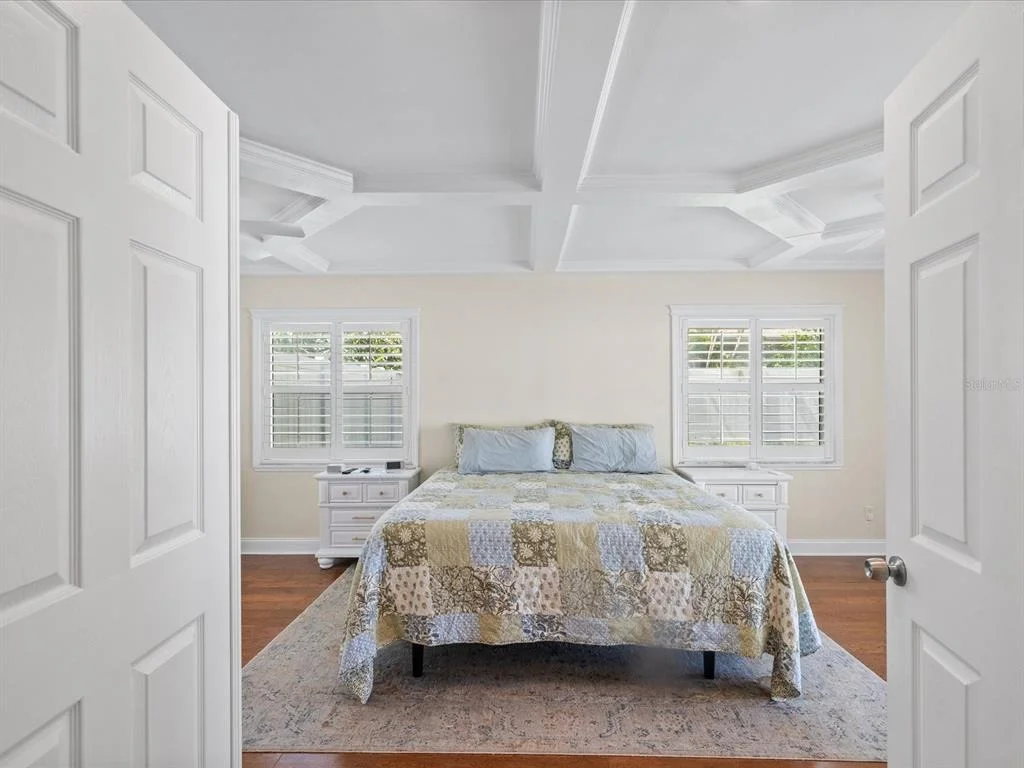 Photo of 118 LIVE OAK LANE