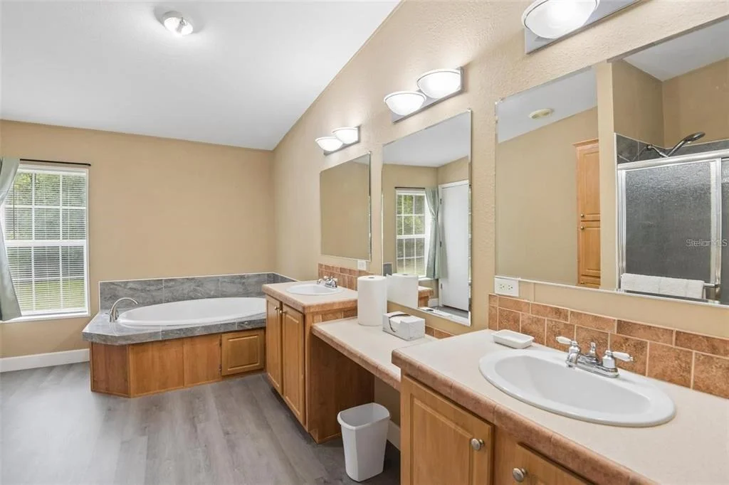 Photo of 6221 EMERSON ROAD