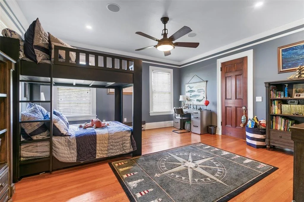 Photo of 253 JOHN ANDERSON DRIVE