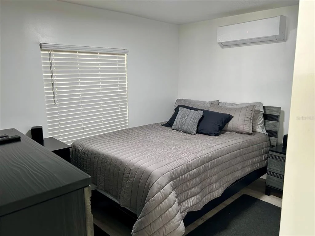Photo of 23917 DEER ROAD