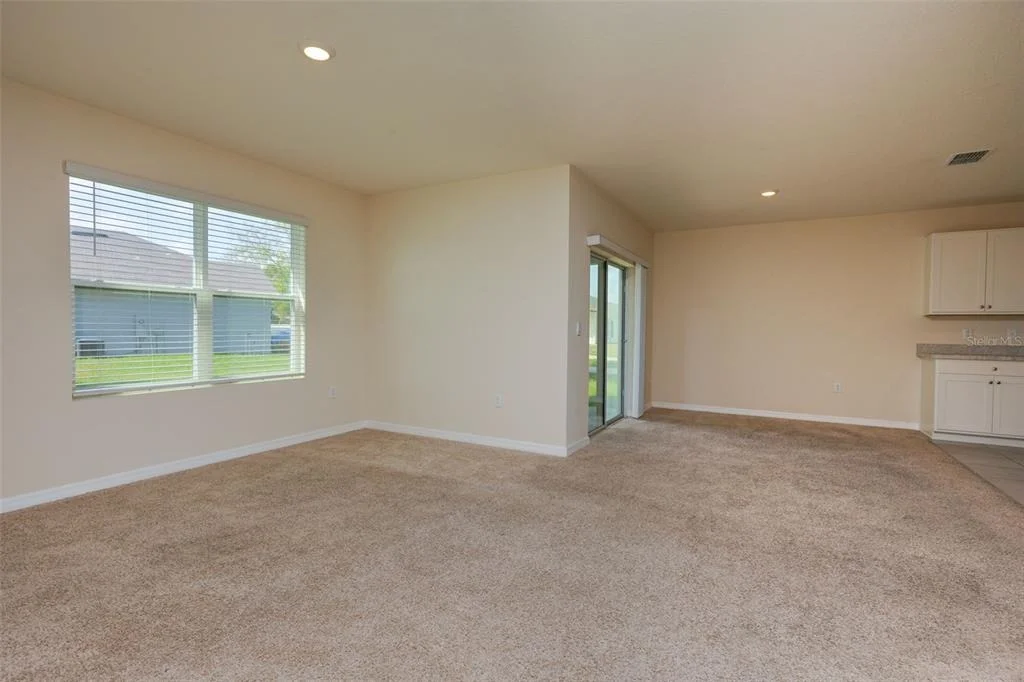 Photo of 660 COTULLA DRIVE
