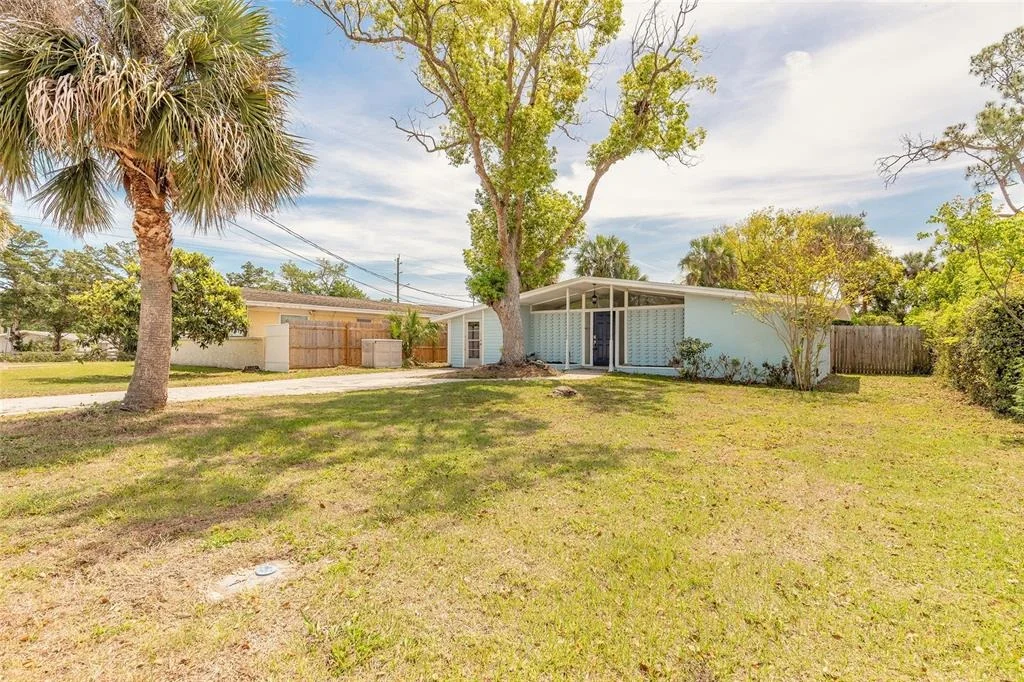 Photo of 304 FOX PLACE