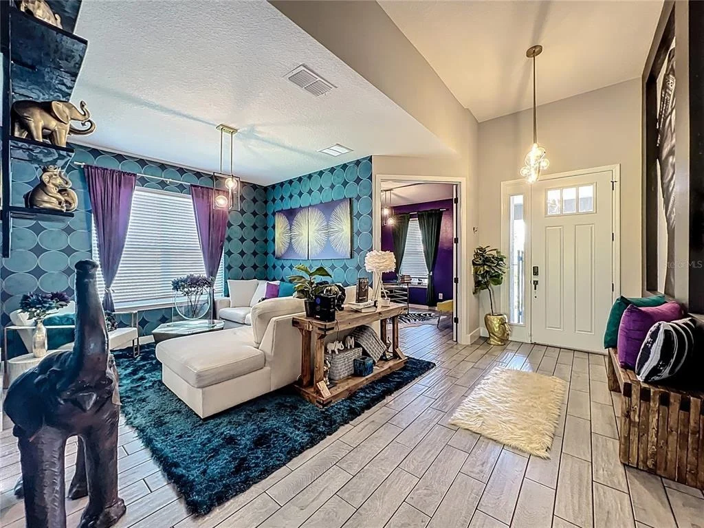 Photo of 991 LAKESIDE ESTATES DRIVE