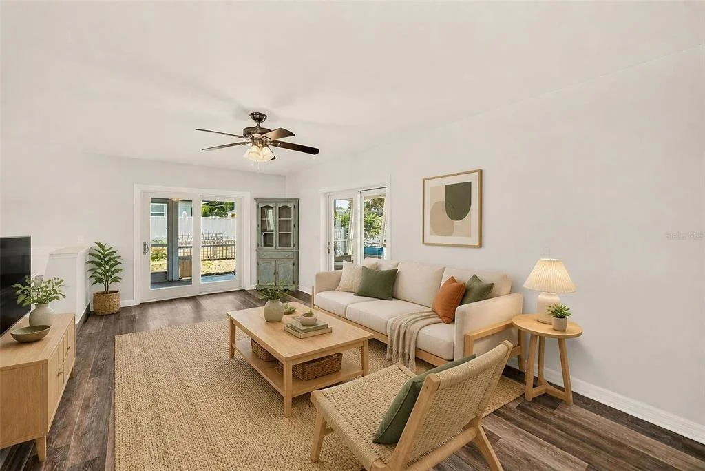 Photo of 809 JACARANDA DRIVE