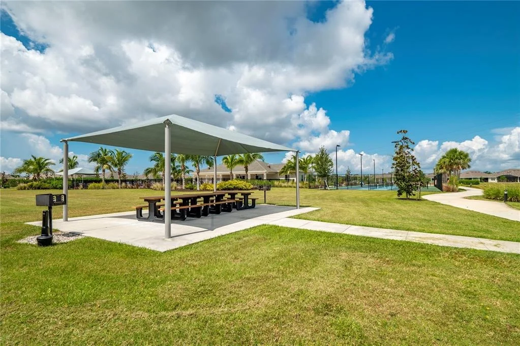 Photo of 7833 MIKASA DRIVE