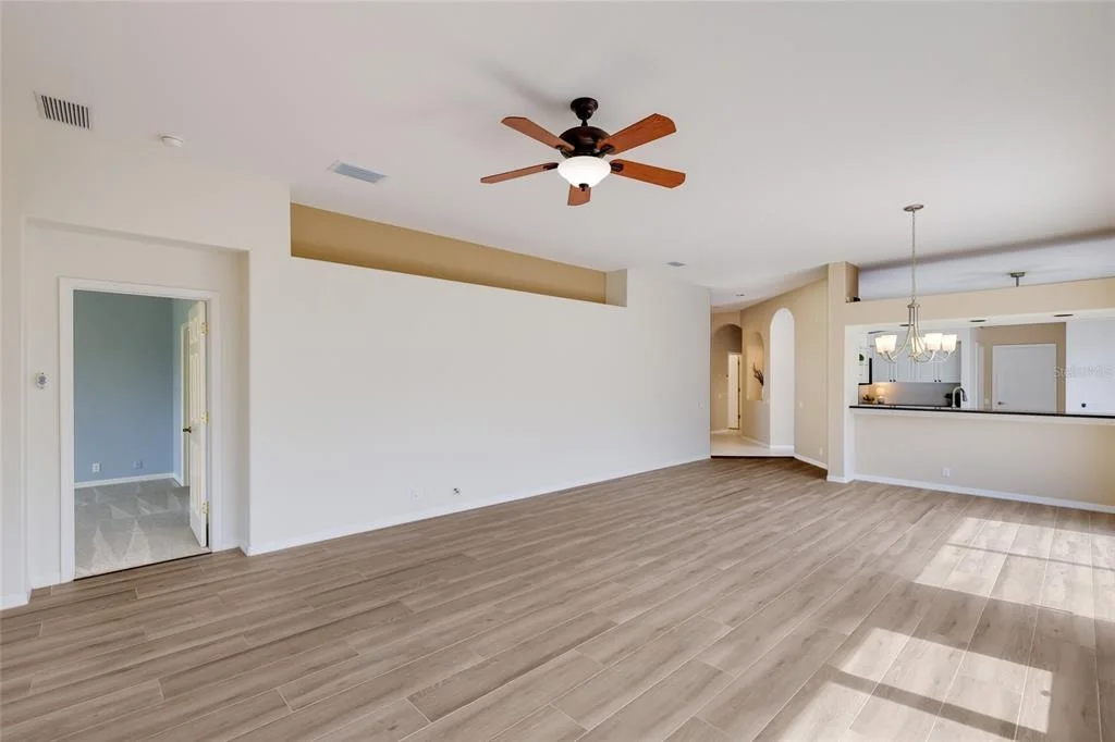 Photo of 8702 52ND DRIVE E