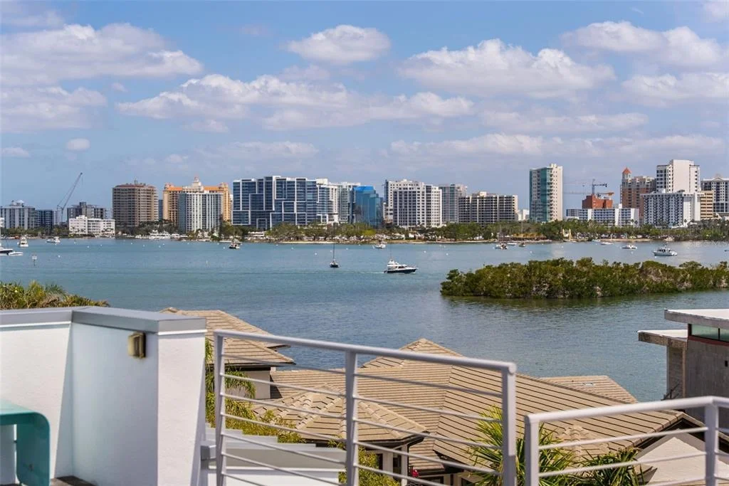 Photo of 1365 HARBOR DRIVE