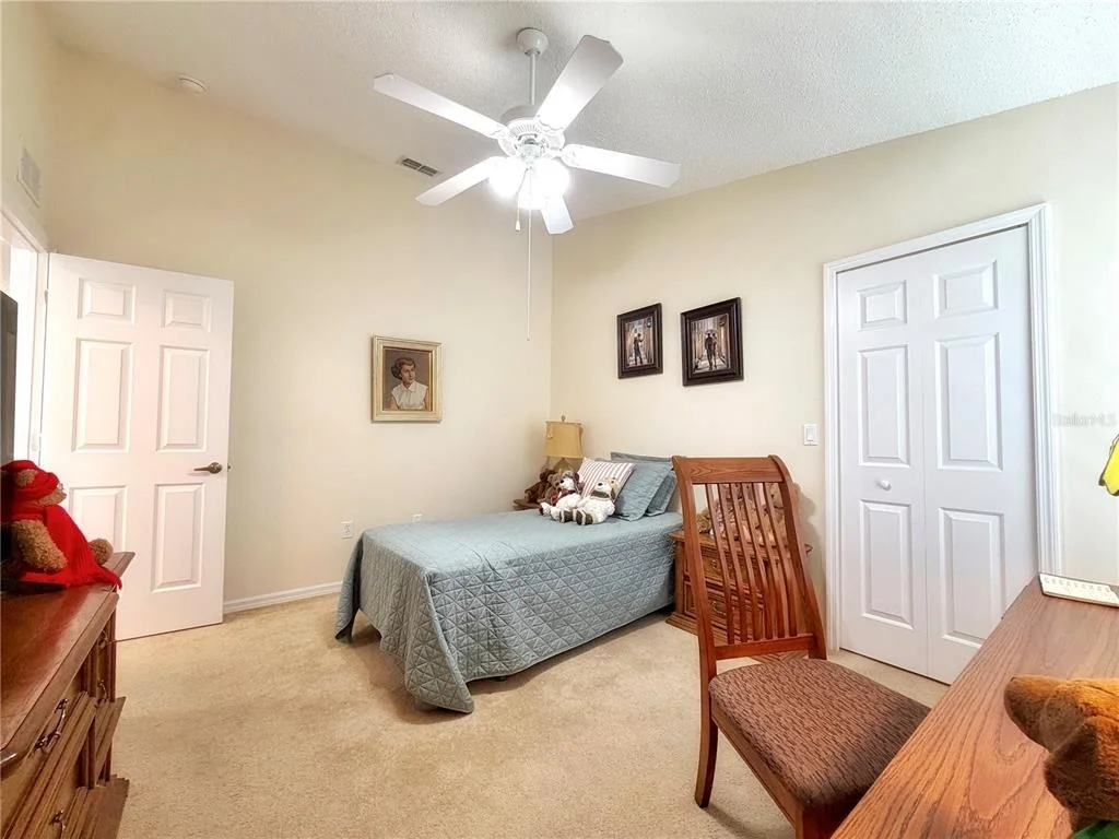 Photo of 259 CENTER OAK CIRCLE