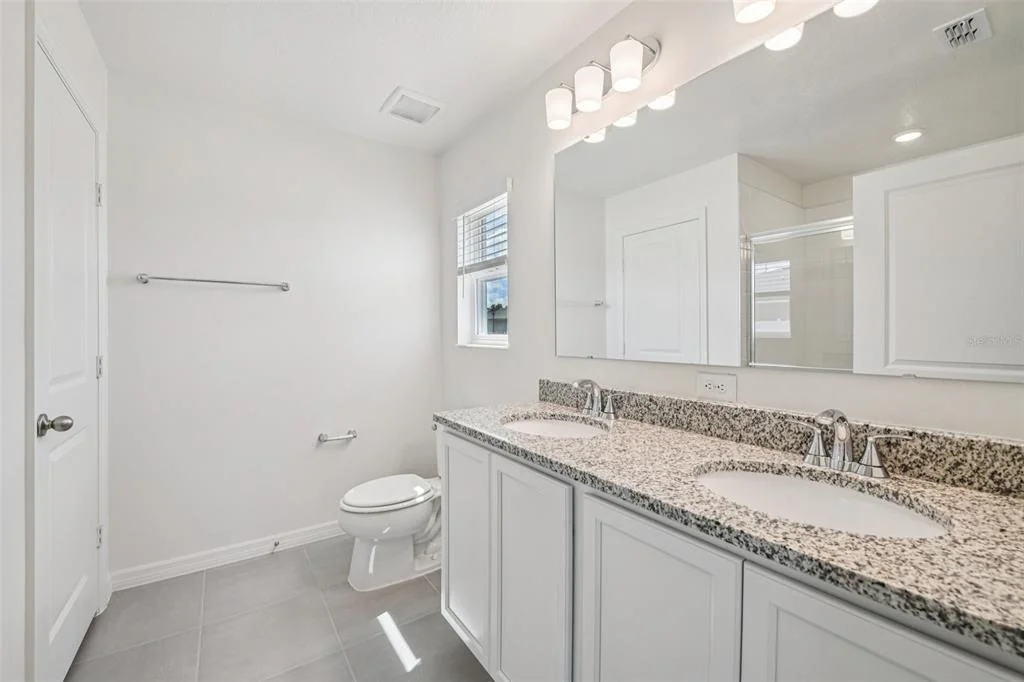 Photo of 20404 LAVENDER BLOOM LOOP