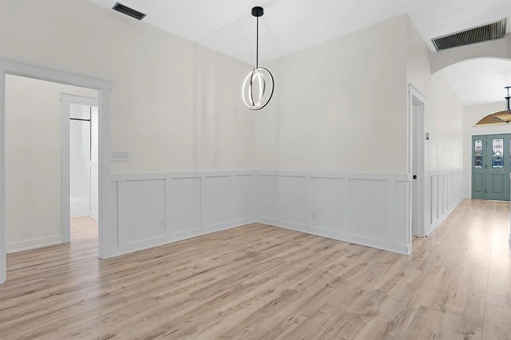 Photo of 512 CAULDER PARK ROAD