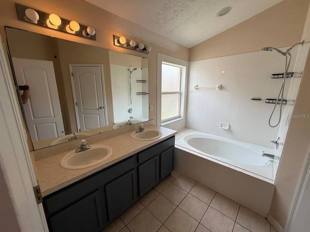 Photo of 3045 MERLOT WAY
