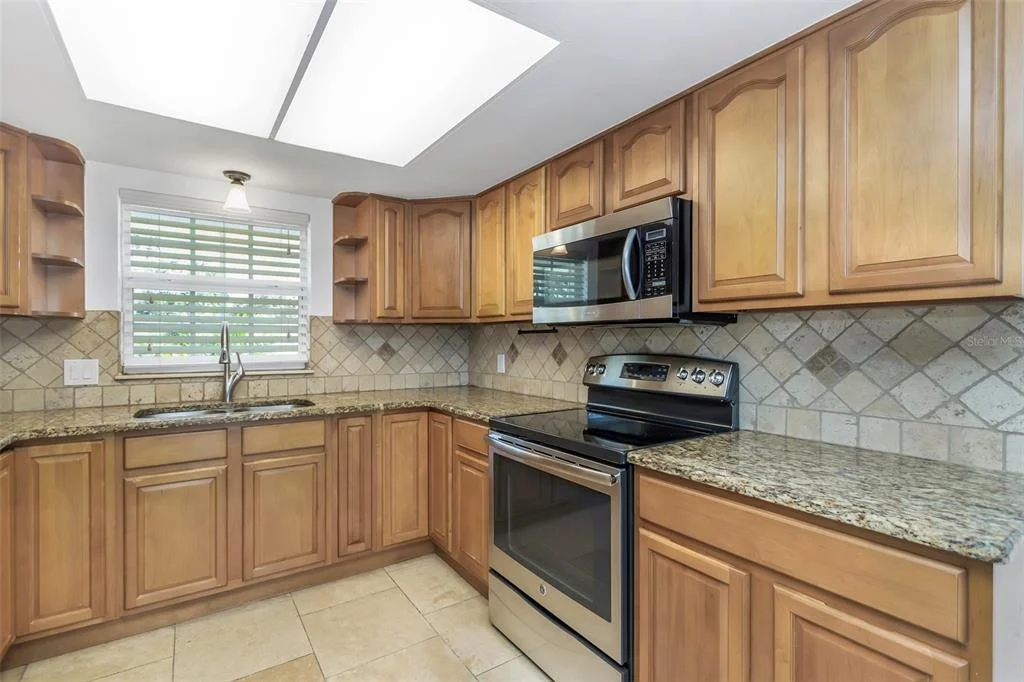 Photo of 1071 SUEMAR ROAD