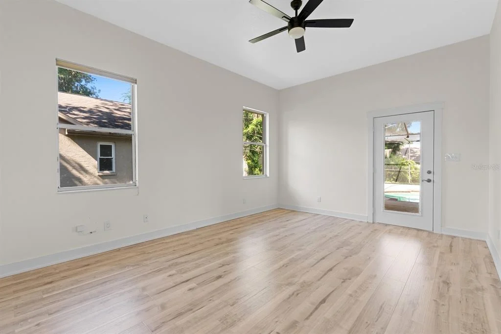 Photo of 512 CAULDER PARK ROAD