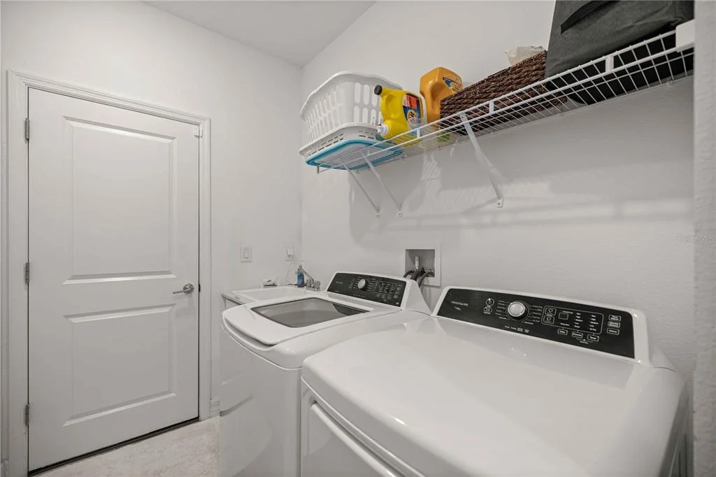Photo of 4227 SE 11TH AVENUE