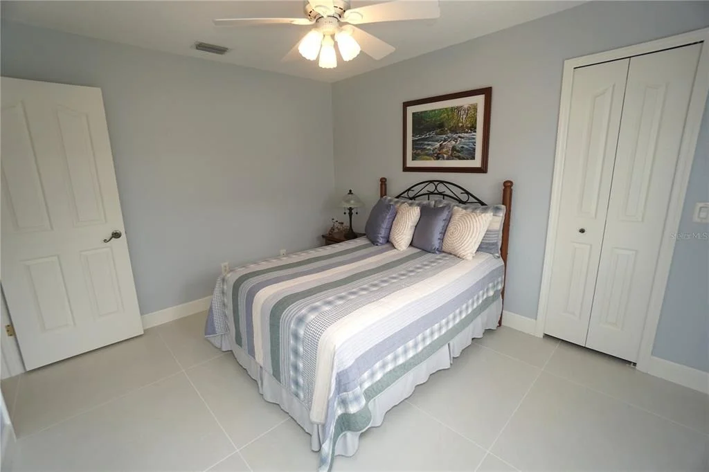Photo of 17123 BARCREST LANE