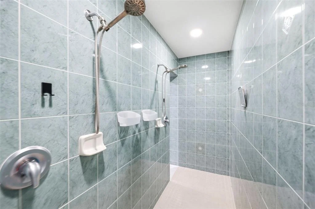 Photo of 18236 MACEK ROAD