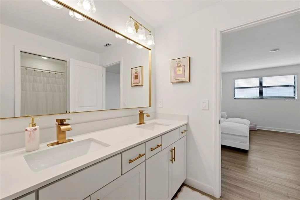 Photo of 4886 SEAFOAM TRAIL