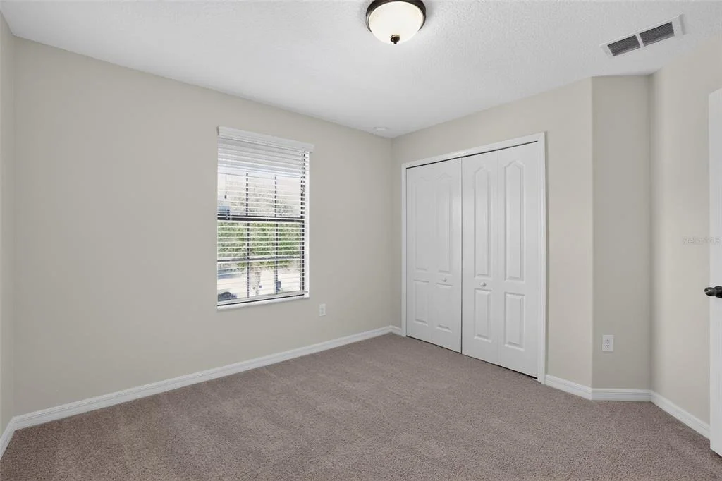 Photo of 10105 NEWMINSTER LOOP