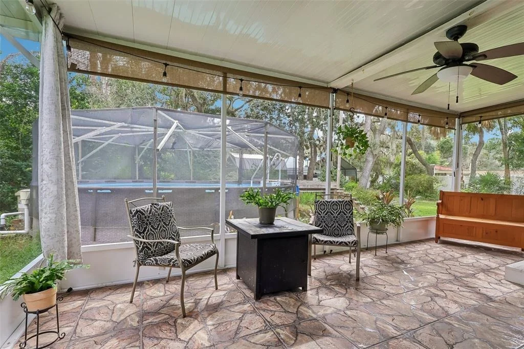 Photo of 37350 OAK LANE