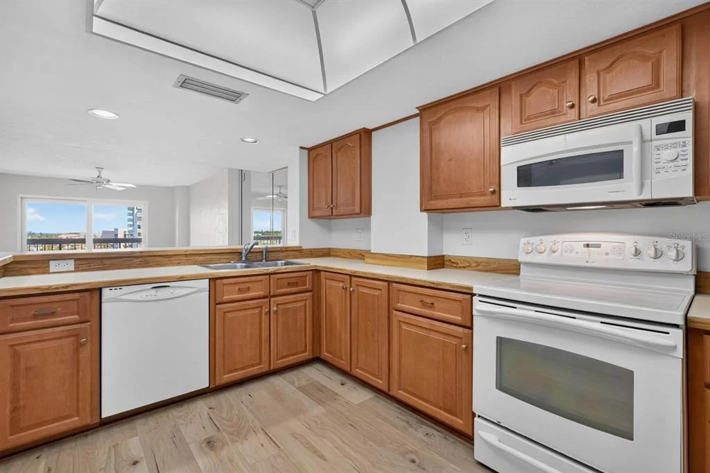 Photo of Unit 4E at 1513 OCEAN SHORE BOULEVARD