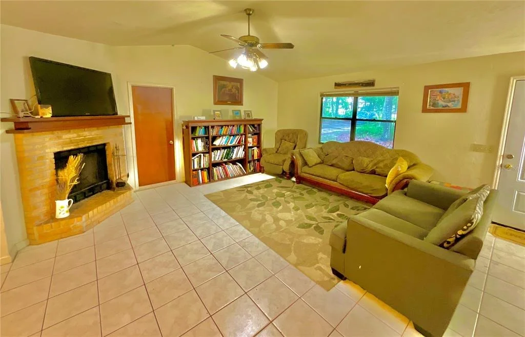 Photo of 5918 COUNTY ROAD 219