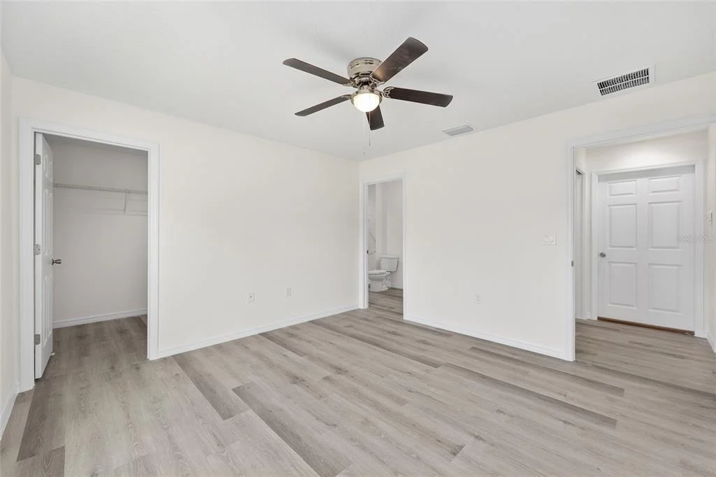 Photo of 13019 NE 7TH LOOP