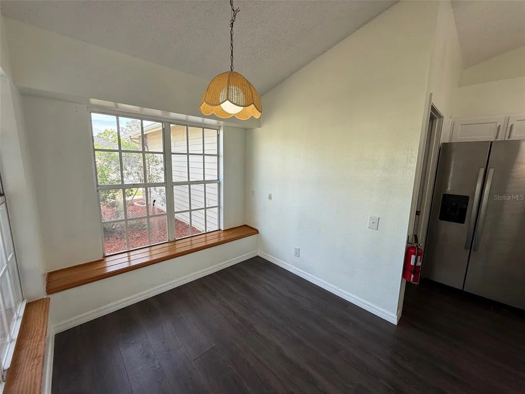 Photo of 13102 LINDEN DRIVE