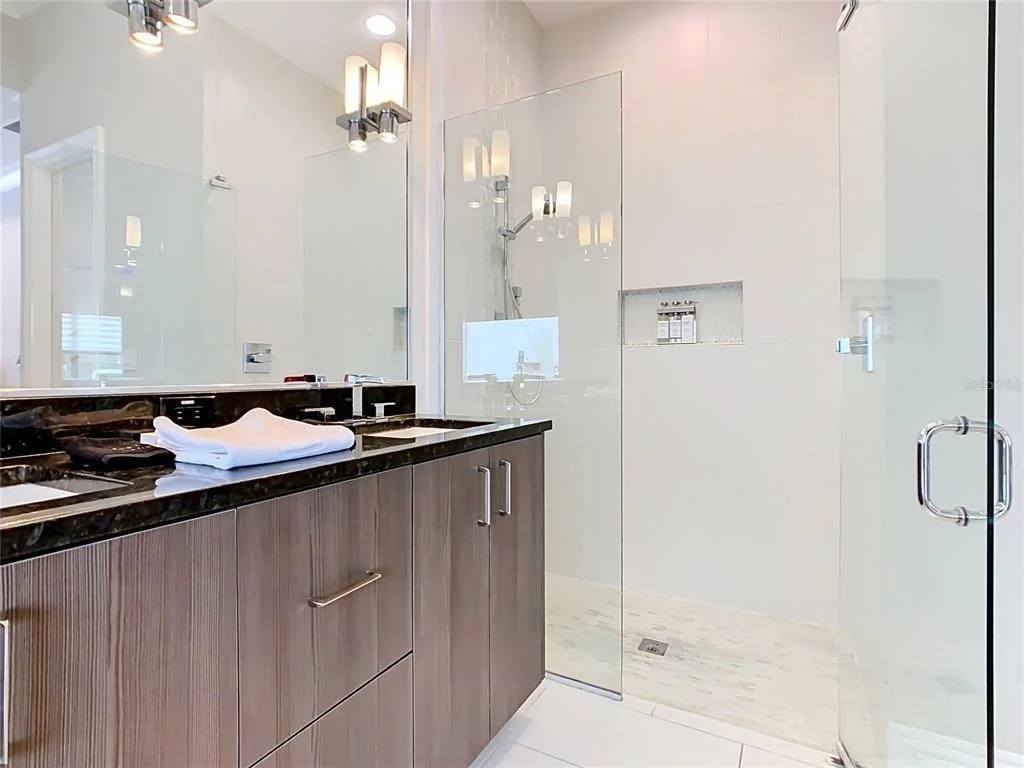 Photo of 8193 VALHALLA TERRACE