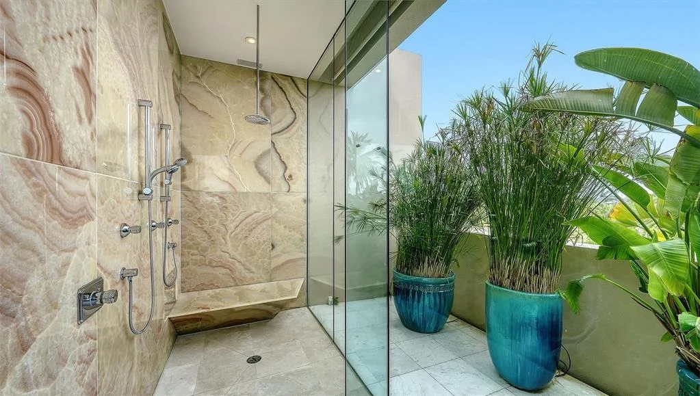 Photo of 6610 GULF OF MEXICO DRIVE