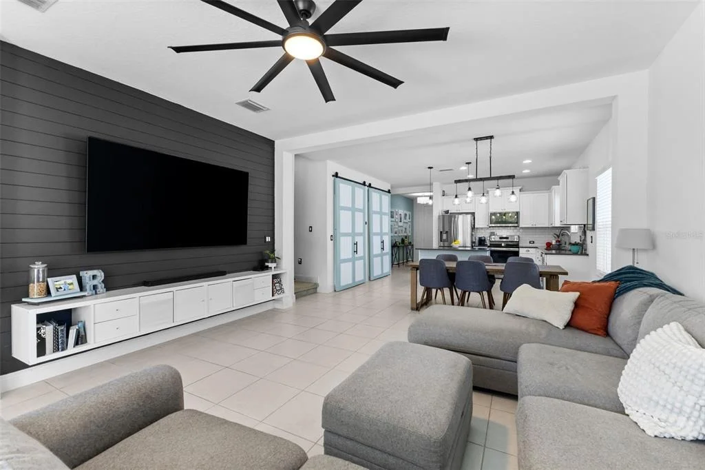 Photo of 1316 THORNBURY DRIVE