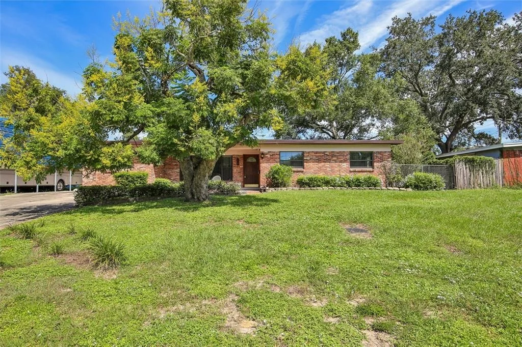 Photo of 512 WHITE OAK AVENUE