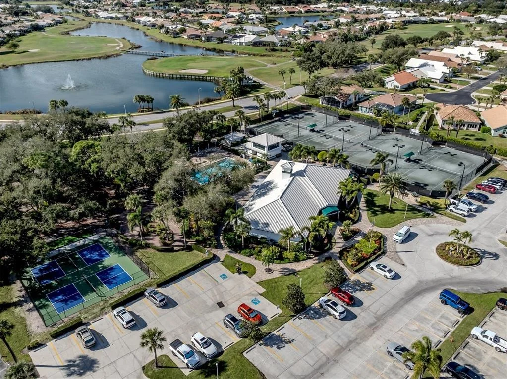 Photo of 1428 GLENEAGLES DRIVE