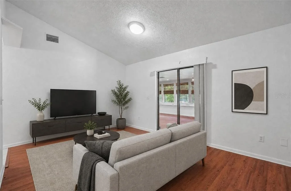 Photo of 222 LAKEVIEW DRIVE