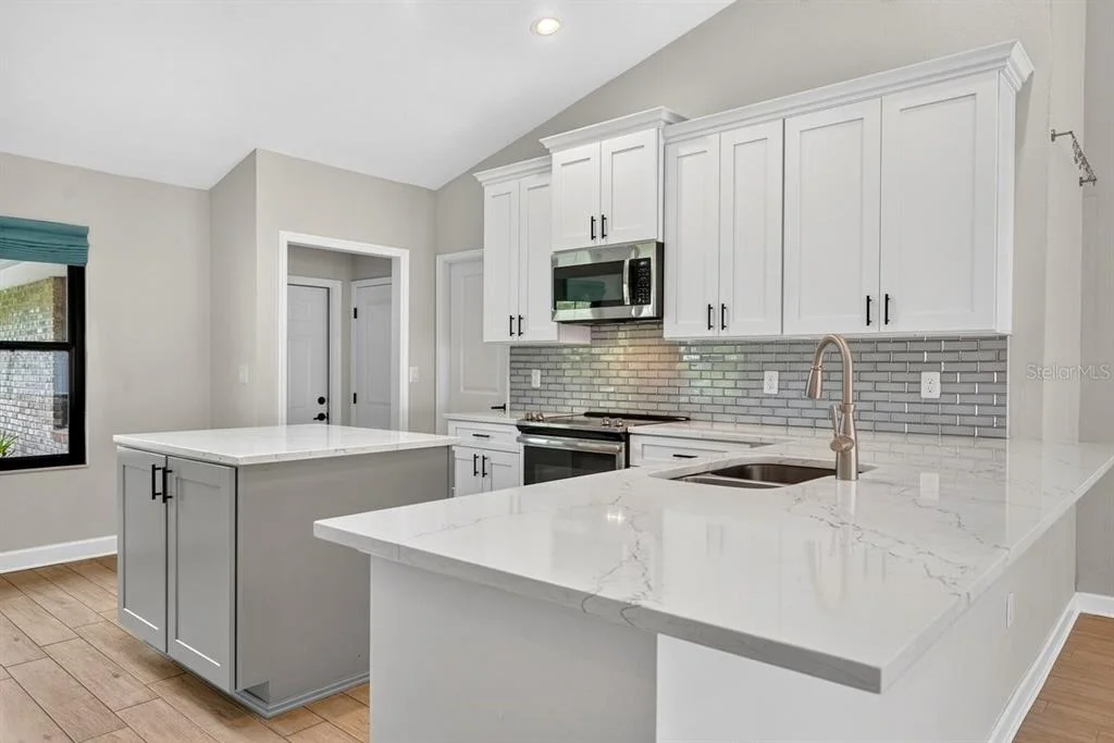 Photo of 3 FOX HOLLOW DRIVE