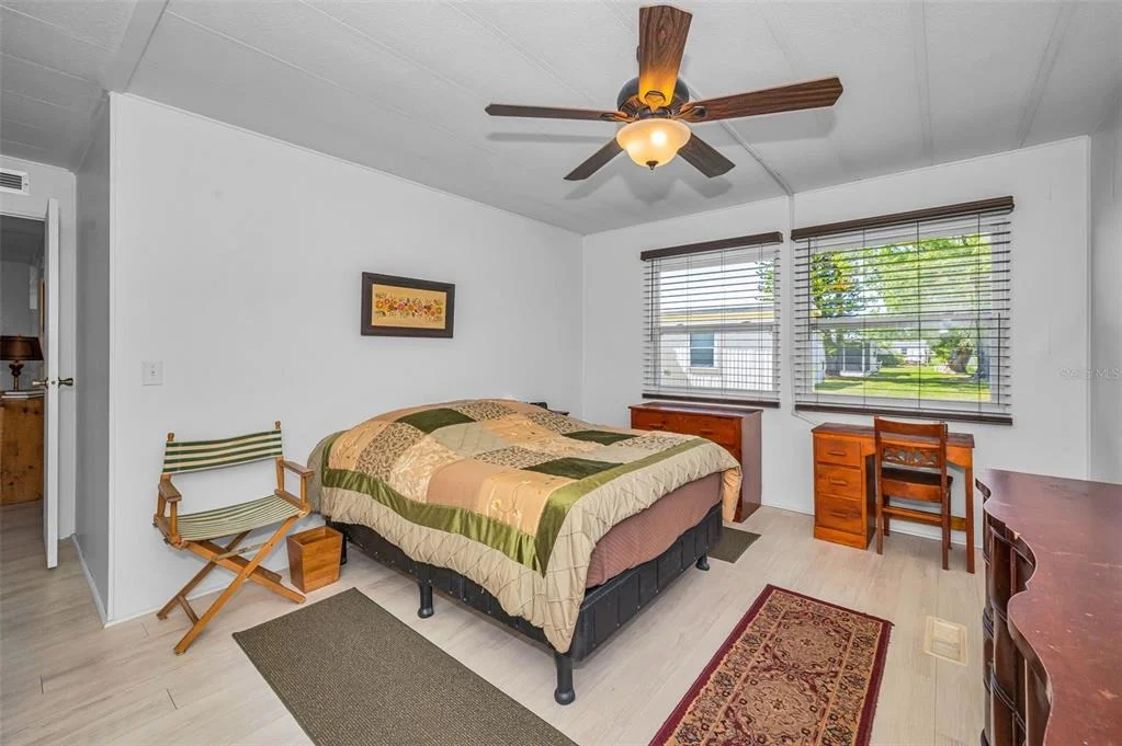 Photo of 3230 LANARK DRIVE