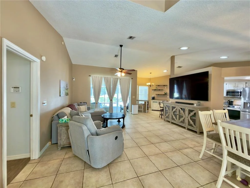 Photo of 5215 CEDAR LANE