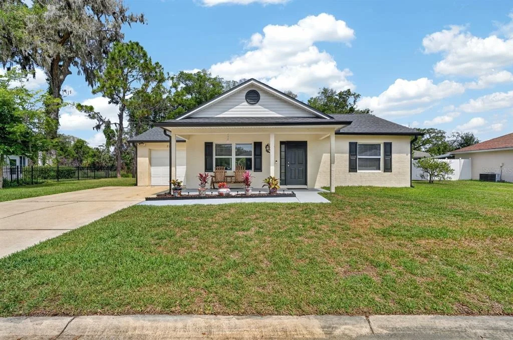 Photo of 228 RIVER ISLAND CIRCLE