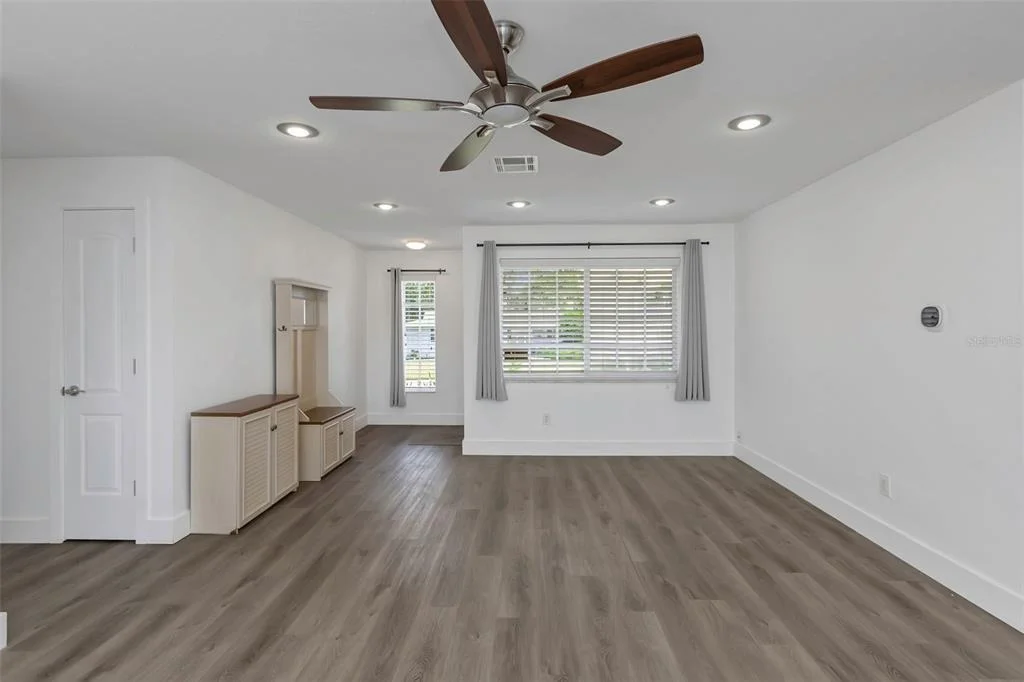 Photo of 1071 SUEMAR ROAD
