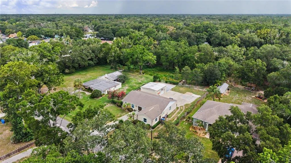 Photo of 2216 PINECREST DRIVE