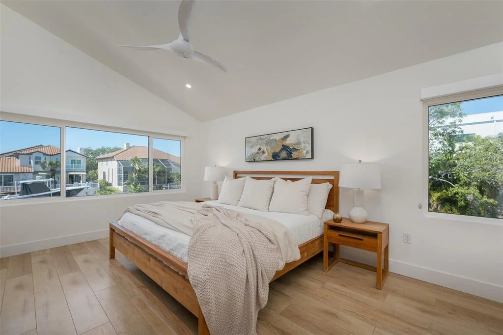 Photo of 4938 COMMONWEALTH DRIVE