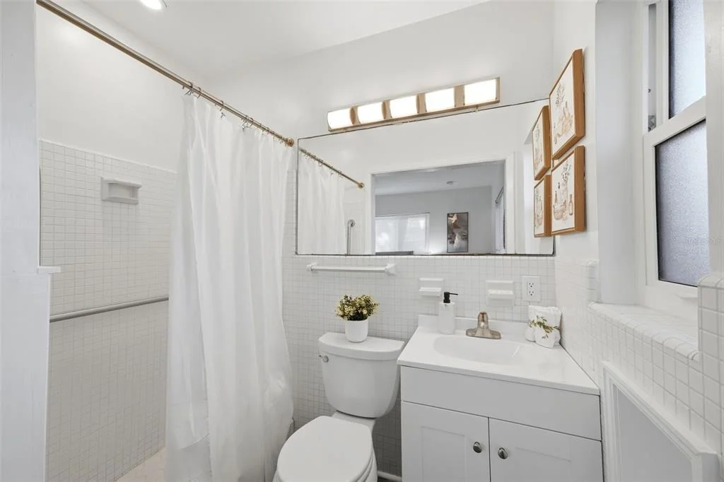 Photo of 1856 FRANCIS DRIVE