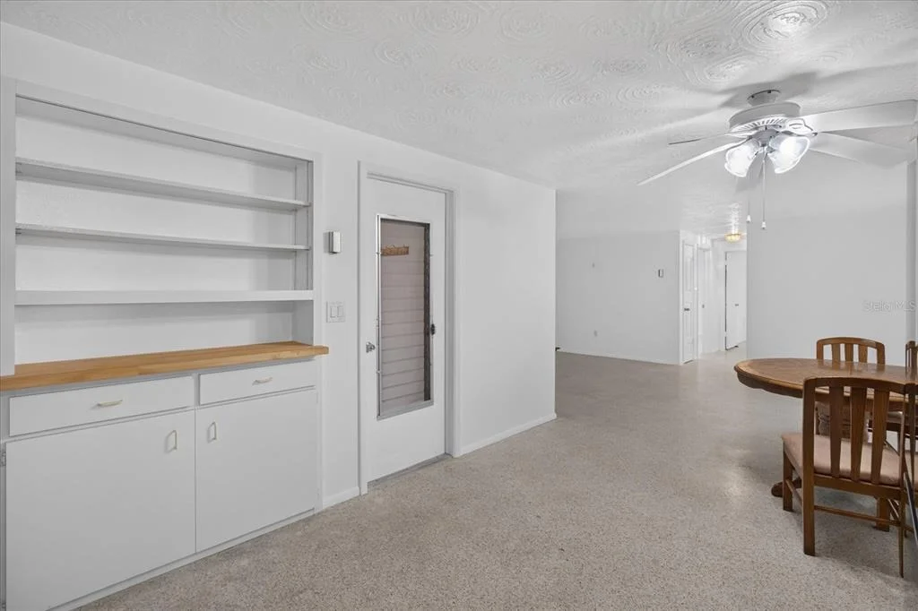 Photo of 4843 CALAIS DRIVE