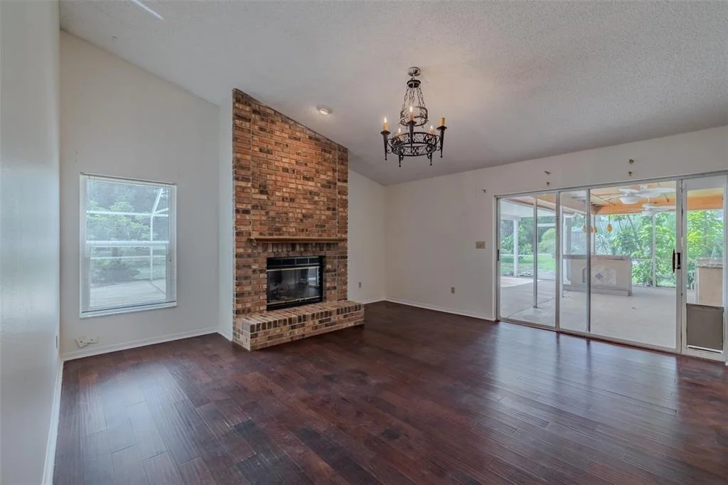 Photo of 1409 HOLLEMAN